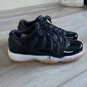 Jordan 11 low coral 5.5Y (wmn 7)